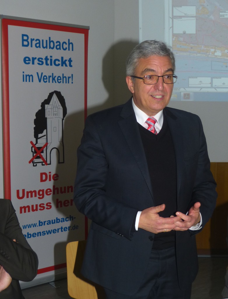 Innenminister Roger Lewentz. "Das Projekt Ortsumgehung Braubach hat jetzt höchste Priorität."